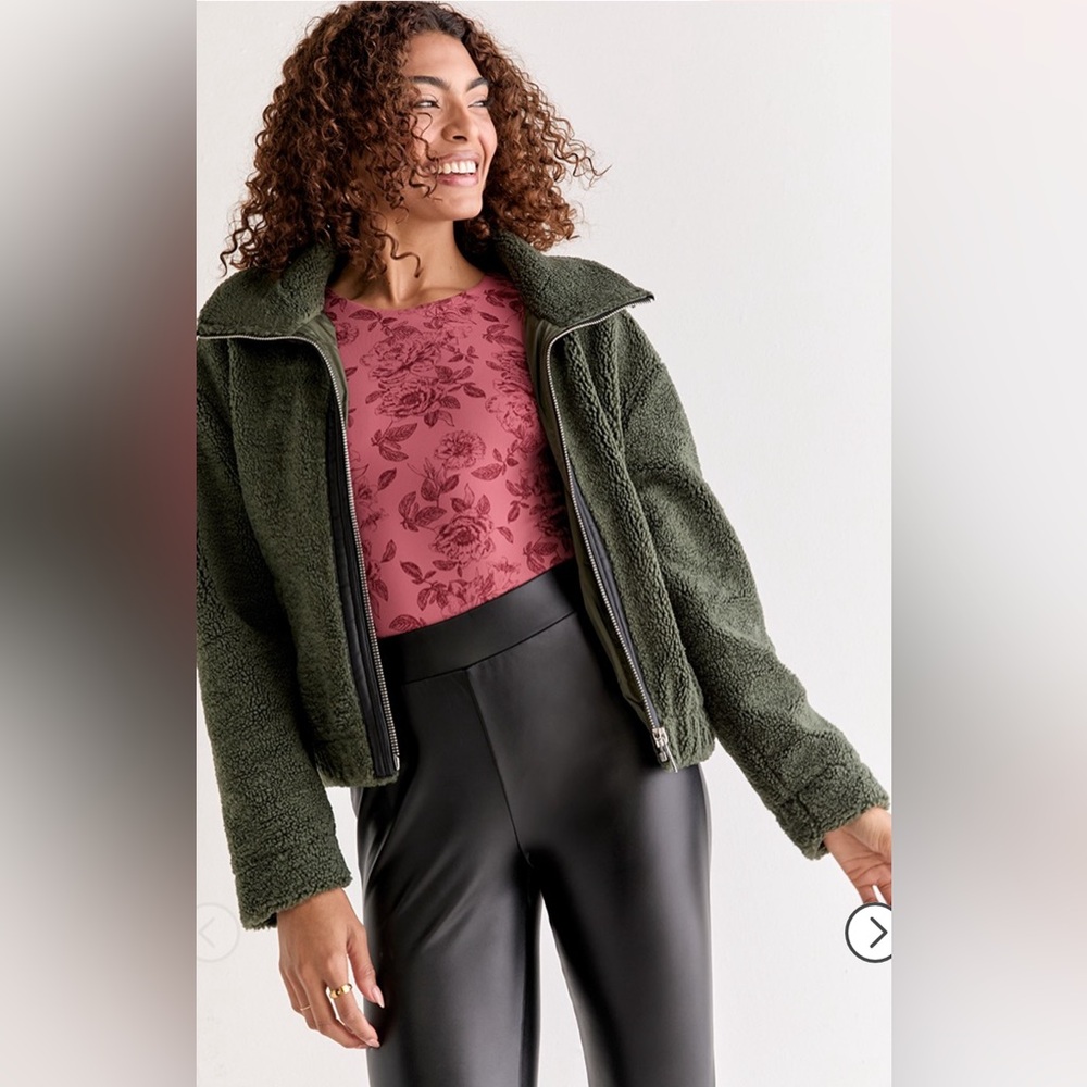 Francesca's Nora Sherpa Cropped Jacket - Olive Green - NWT